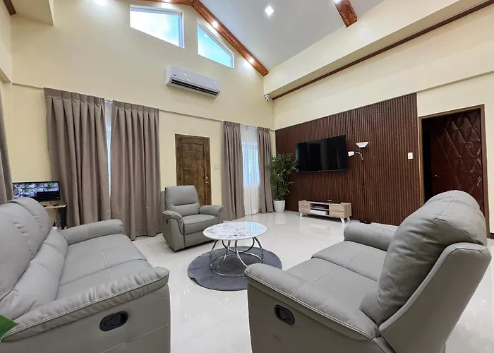 Villaer International Haven *
