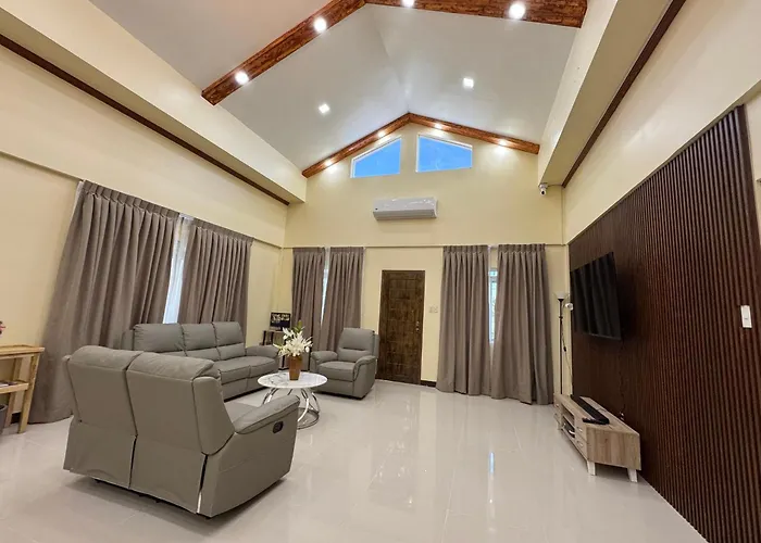 International Haven Villaer Barili
