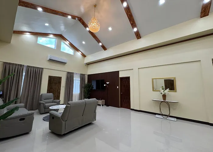 Villaer International Haven *