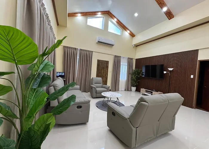 International Haven Villaer *